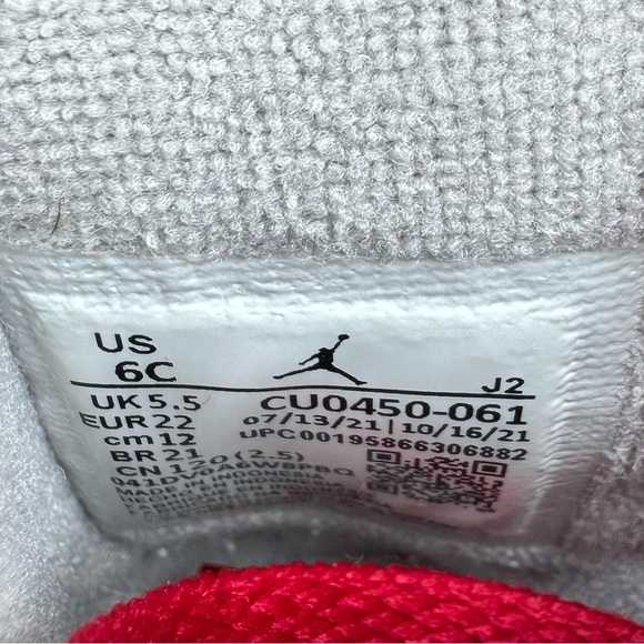 Nike Air Jordan 1 Retro High OG (TD) Toddlers' Shoes Red White Size 6C - Picture 6 of 6